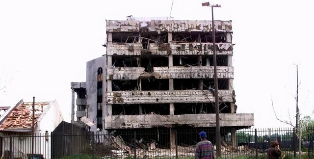 1999年中国驻南斯拉夫大使馆，为什么遭到美军轰炸？