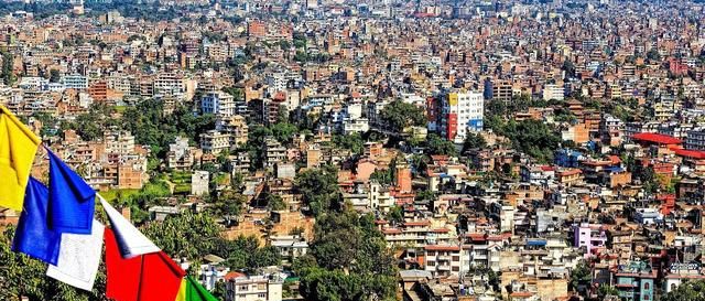 世界著名城市22：尼泊尔首都加德满都，气候宜人的“山中天堂”