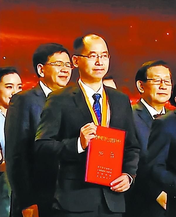 厦大教授尤延铖获中国青年科技奖！他是把厦大火箭送上天的幕后英雄