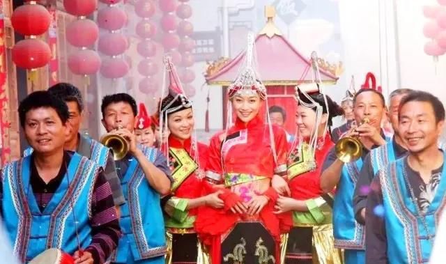 王淼：三月三古称“上巳日”，这也是中国的情人节