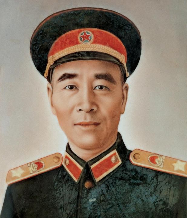 1945年林彪刚到东北之时非常被动，为何不到两年就扭转了局面