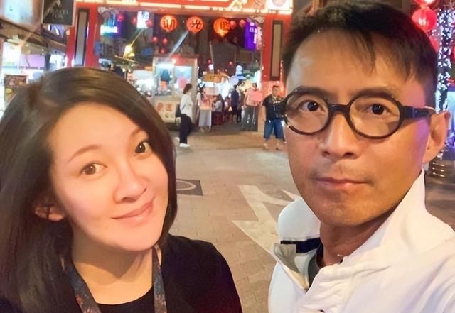 小虎队成员屡传婚变，遭娇妻投诉“骗吃骗住”，搬出家门近况曝光