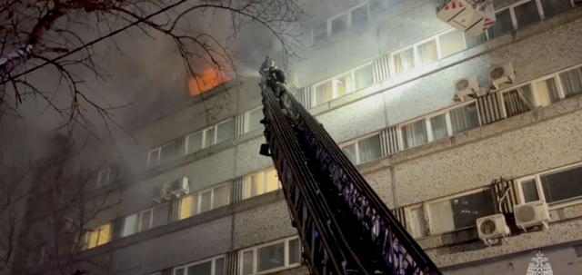 莫斯科一酒店火灾已致6死9伤！经初步判断，事故原因疑为纵火