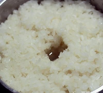 自制米酒的做法,家庭自制纯米酒图9