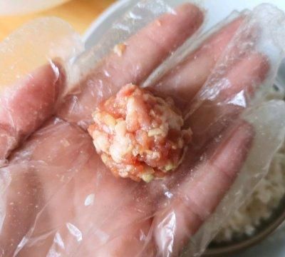 三分钟做好大米肉圆，做饭太简单