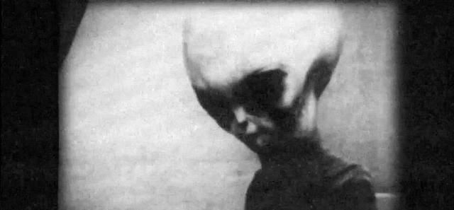 前苏联空军曾秘密研究“外星人”？细谈其国防部绝密的｢X档案｣