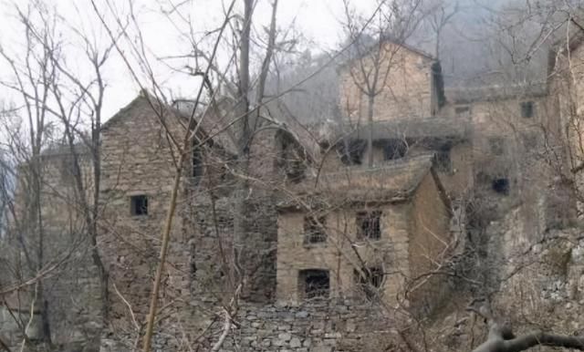 中国10大神秘地带排行榜 罗布泊上榜，第四被称为“中国第一鬼村”