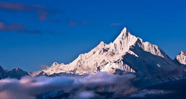 91年17位登山者遇难，7年后发现日记，遇难者死前经历充满诡异