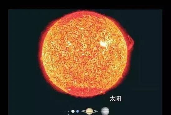 8月27日，太阳附近再现“巨型UFO”，疑为围绕太阳吸收能量？