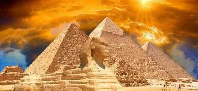 世界八大奇迹之一埃及金字塔，盘点至今无法解释的三大未解之谜