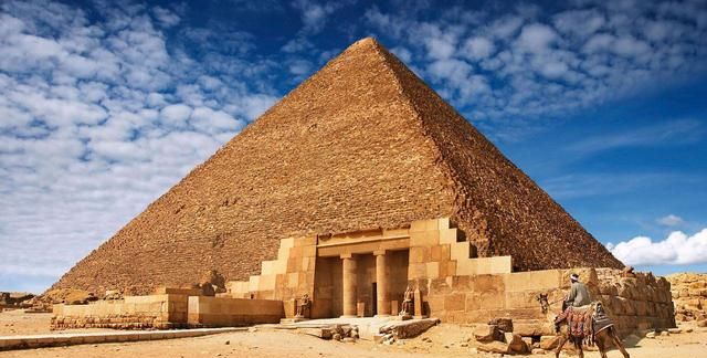 世界八大奇迹之一，至今无法解释的埃及金字塔五大未解之谜
