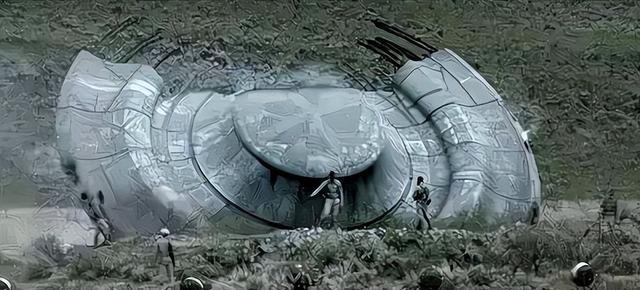 真有UFO？美国调查者报离奇经历：10米大坠毁UFO内部却大如足球场