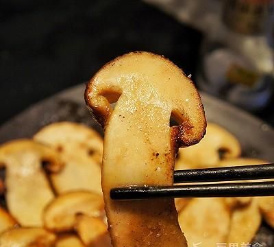 云南野生松茸的正确吃法,云南松茸菌怎么吃图14