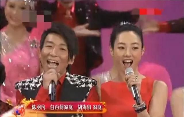 看看2012年春晚的歌唱演员