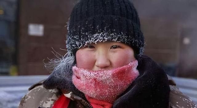 零下30度的严寒，东北早市的那些商贩他们是如何做的？