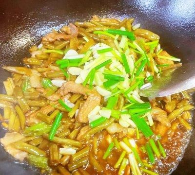 巨无敌下饭菜 夏日下饭神器 酸豆角炒肉