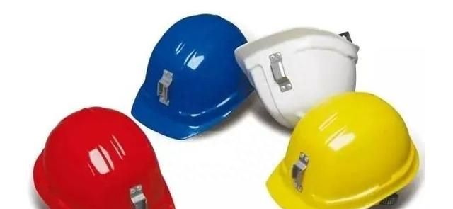 科普丨各行业安全帽的颜色代表的身份，知多少？看看电力行业吧