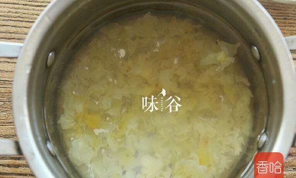 农村人叫它“鸡头米”，却是穷人的“水中燕窝”，皮肤不好要多吃