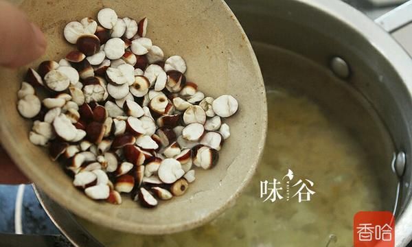 农村人叫它“鸡头米”，却是穷人的“水中燕窝”，皮肤不好要多吃