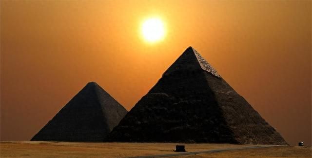 不可能的奇迹：对大金字塔的最新研究声称人类文明无法建造它们
