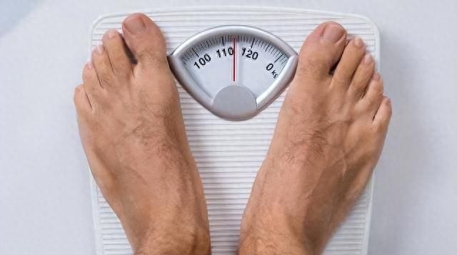 男性152-188cm标准体重对照表，若你“达标”，恭喜，还不算胖