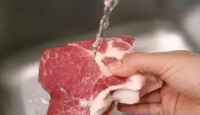 猪肉在冰箱储存多久会变“僵尸肉”？能否食用？建议了解