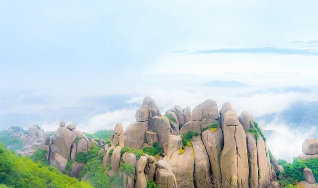 “海上仙都”太姥山：海拔不高却山势险峻，还有神奇的晶洞风化圈