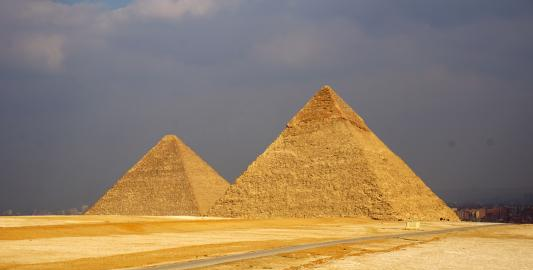 埃及金字塔有哪些令人惊异的地方？今天算长见识了